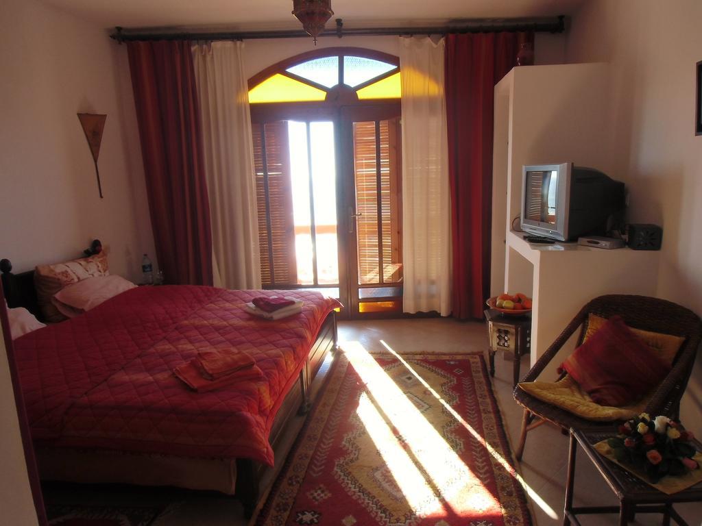 אווריר Villa Sunset B&B מראה חיצוני תמונה