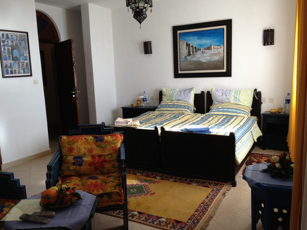 אווריר Villa Sunset B&B מראה חיצוני תמונה